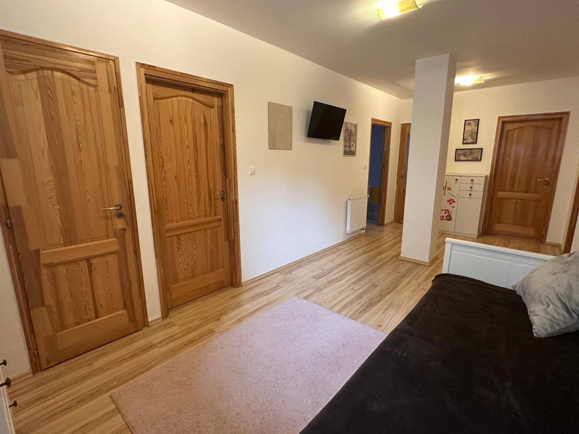 Árvíz Apartman Szeged Esterno foto